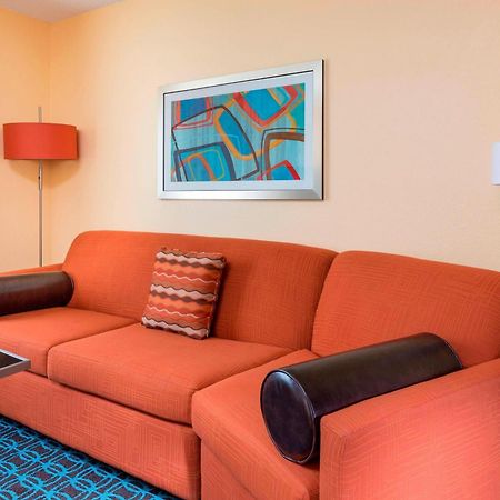 Fairfield Inn & Suites Kansas City Саммит Ли Экстерьер фото